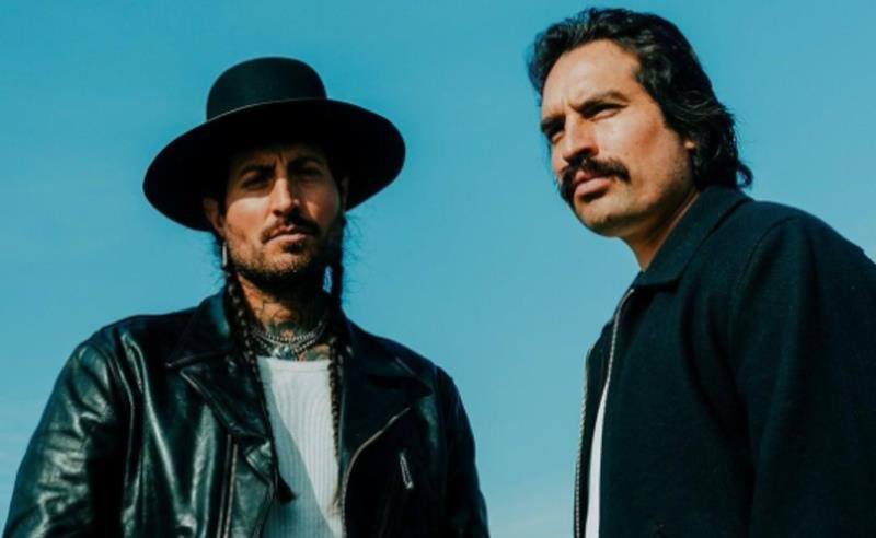 Hermanos Gutiérrez lança o novo single e videoclipe “Los Andes”